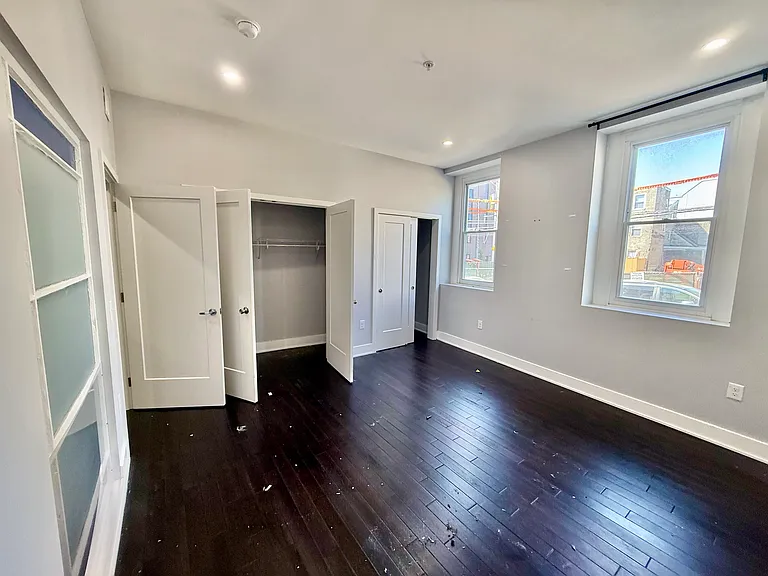 302 Richmond St #A27 — Photo 13