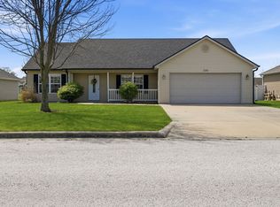 770 E Parkview Street, Bolivar, MO 65613