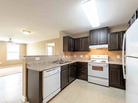 The Grande at Granite Falls LLC