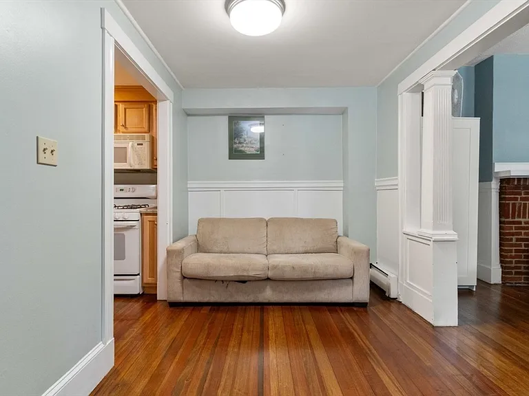 12 Monument Ave #1 — Photo 6