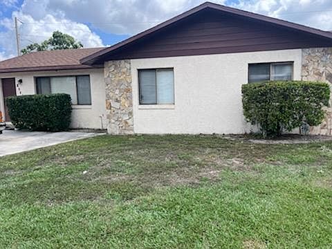 2nd image of 209 Leelon Rd #209