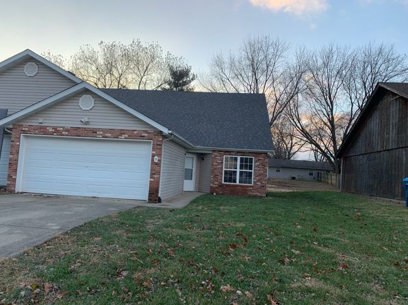 520 Wood Thrush St #B