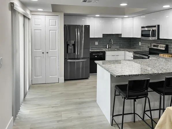 1620 Shaker Circle, Wellington, FL 33414