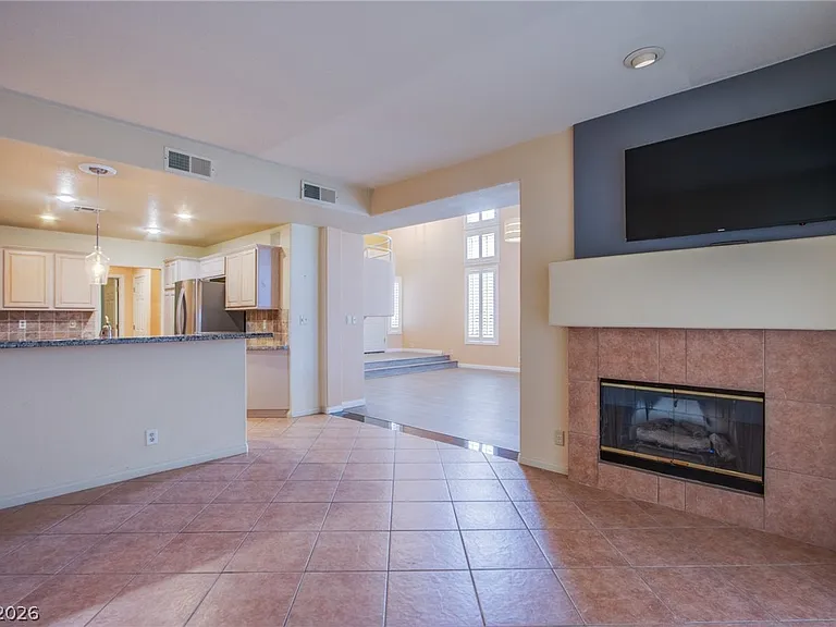 5086 Mount Pleasant Ln — Photo 5