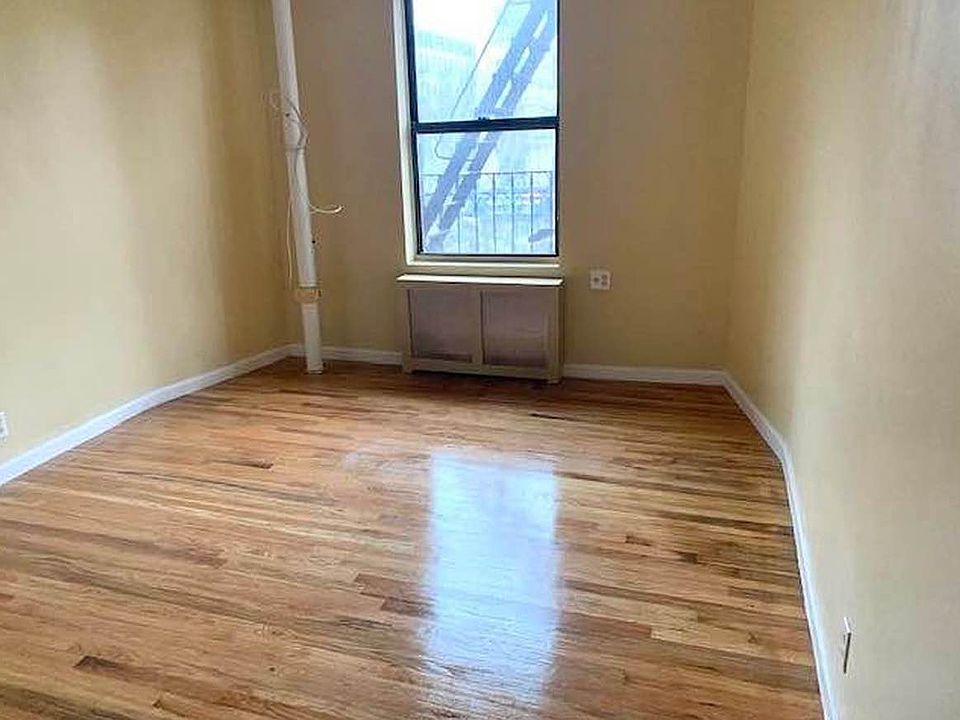 2nd image of 3609 Broadway APT 2G