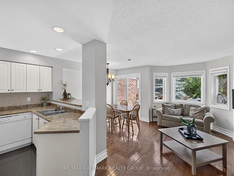 460 Grey Seal Cir — Photo 5