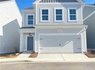122 Mill Pond Ln, Calhoun, GA 30701