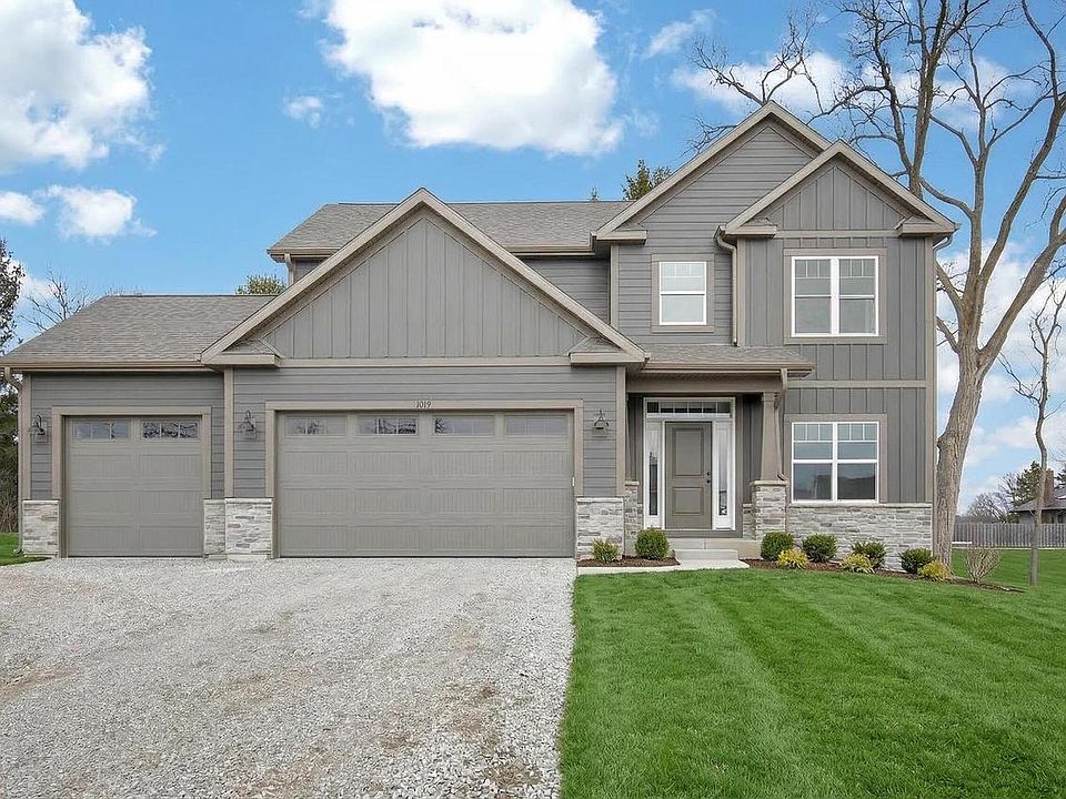 1st image of 1019 Fairway DRIVE #Lt4