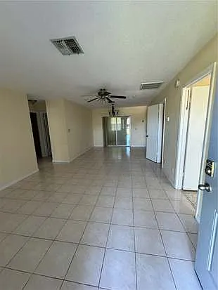 236 La Paz Dr — Photo 24