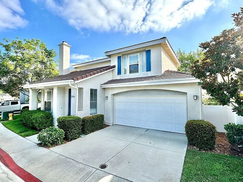 3 bed, 2.5 bath, 1543 sqft, $3,595 — Photo 1