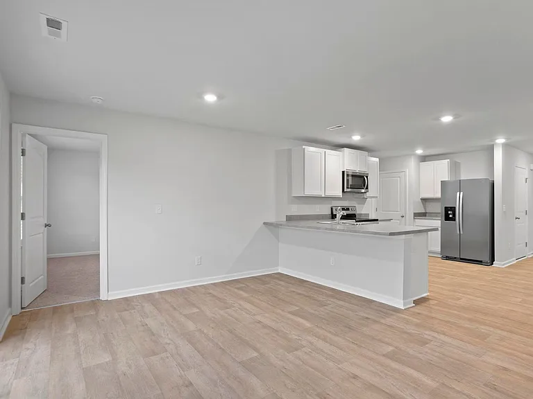 111 Cassidy Ln — Photo 12