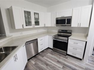 2007 E Belmont Ln #2007, Pompano Beach, FL 33068