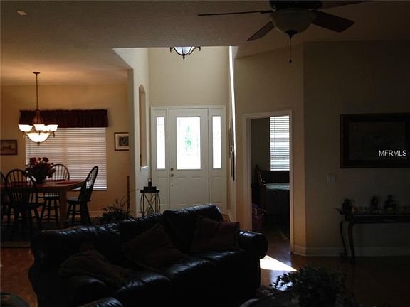 3rd image of 24811 Oaks Blvd