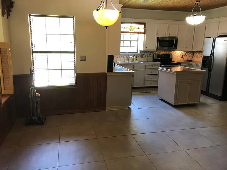 Breakfast nook