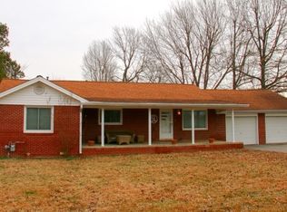 172 N Old Madisonville St, Crofton, KY 42217