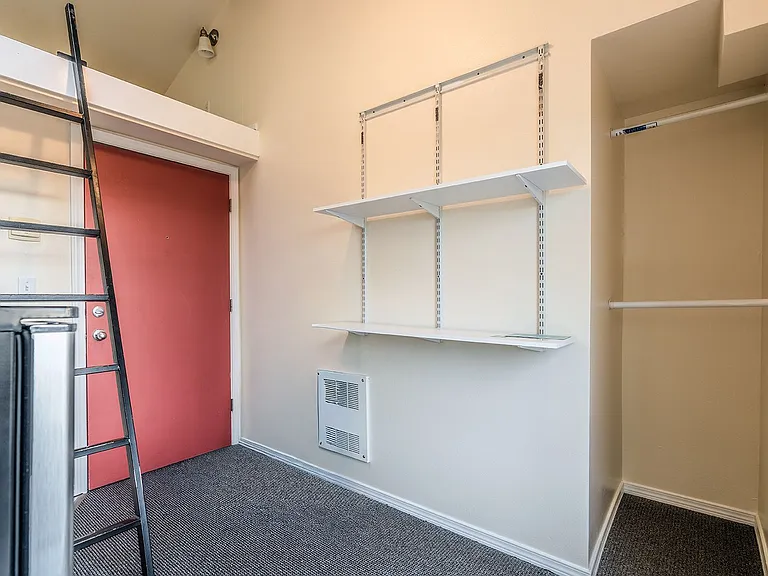 Solana Apodment Homes | International District — Photo 40