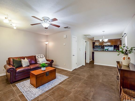 3rd image of 4107 MEDICAL DR #1107
