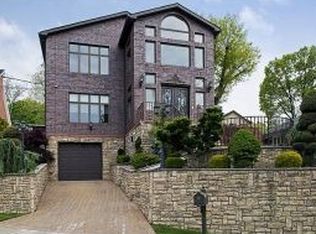 111 Spring St, Staten Island, NY 10304