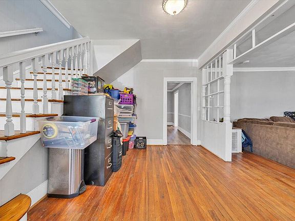 4th image of 629 Highland Ave SE
