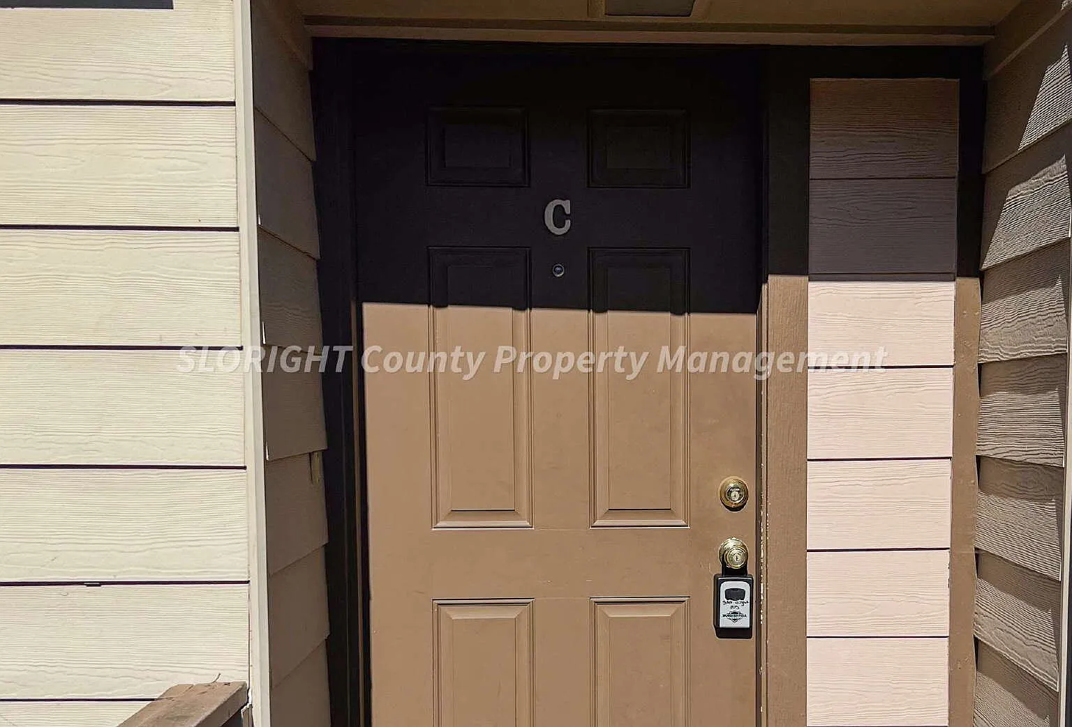 2 bed, 1.0 bath, $1,900 — Photo 1