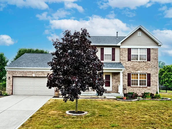 2396 S Moeller Cir, New Palestine, IN 46163