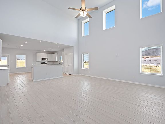 3rd image of 8218 Coral Dr
