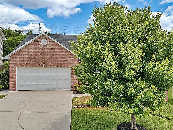 2nd image of 6836 Avensong Ln