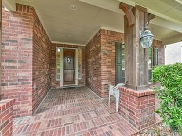 510 McAllister Ave, Sugar Land, TX 77479
