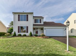 1112 Woodland Heights Blvd, Streamwood, IL 60107