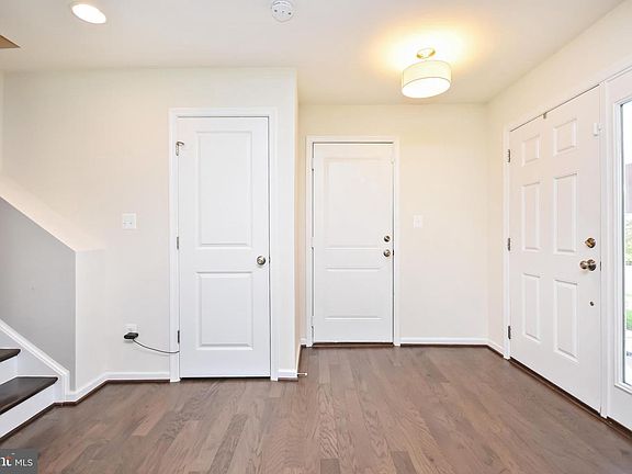4th image of 11910 Waterton Lake Ln