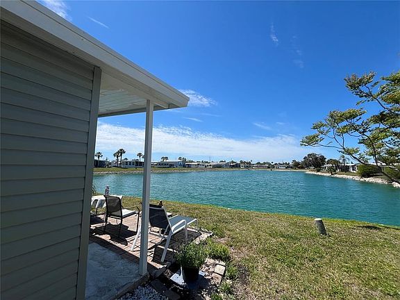 4th image of 822 Baveno Dr