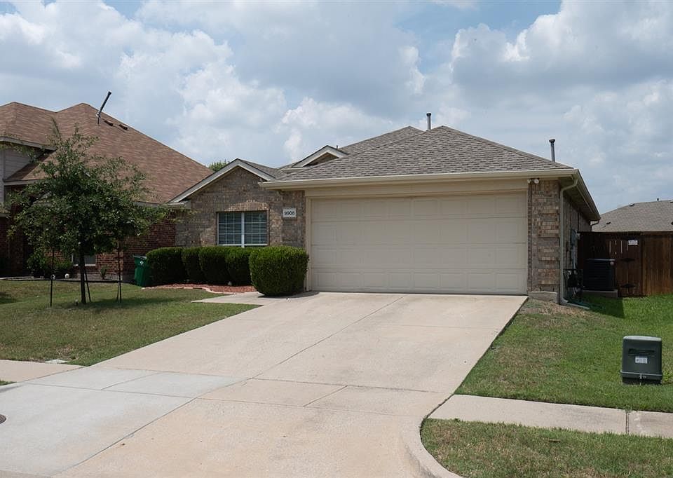 1st image of 9908 Laurel Cherry Dr