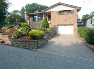 429 Leslie St, East Mc Keesport, PA