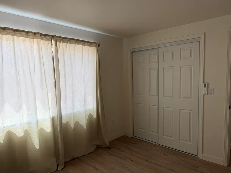 9655 Woodruff Ave #B — Photo 8