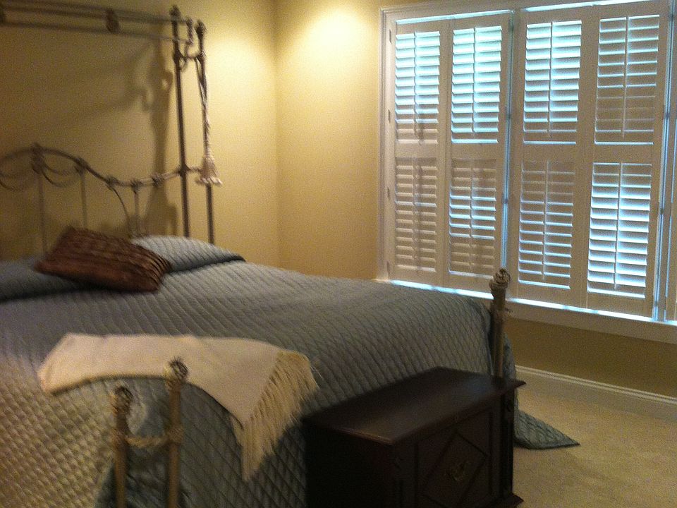 2nd image of 501 Scarboro Ln
