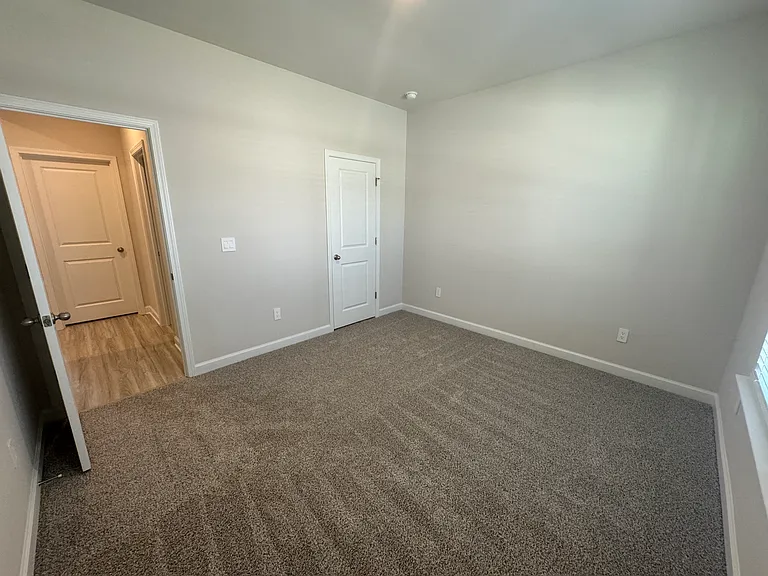 Cypress Preserve Cir — Photo 35