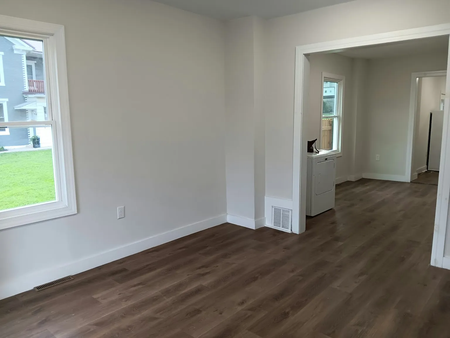 159-161 W 4th St, Unit 161 — Photo 2