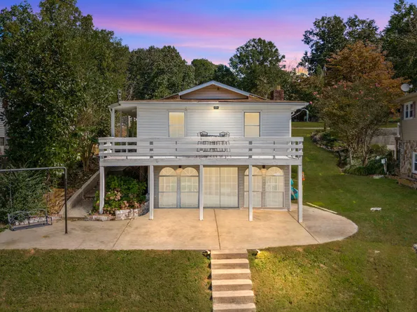 492 Pinehaven Drive, New London, NC 28127