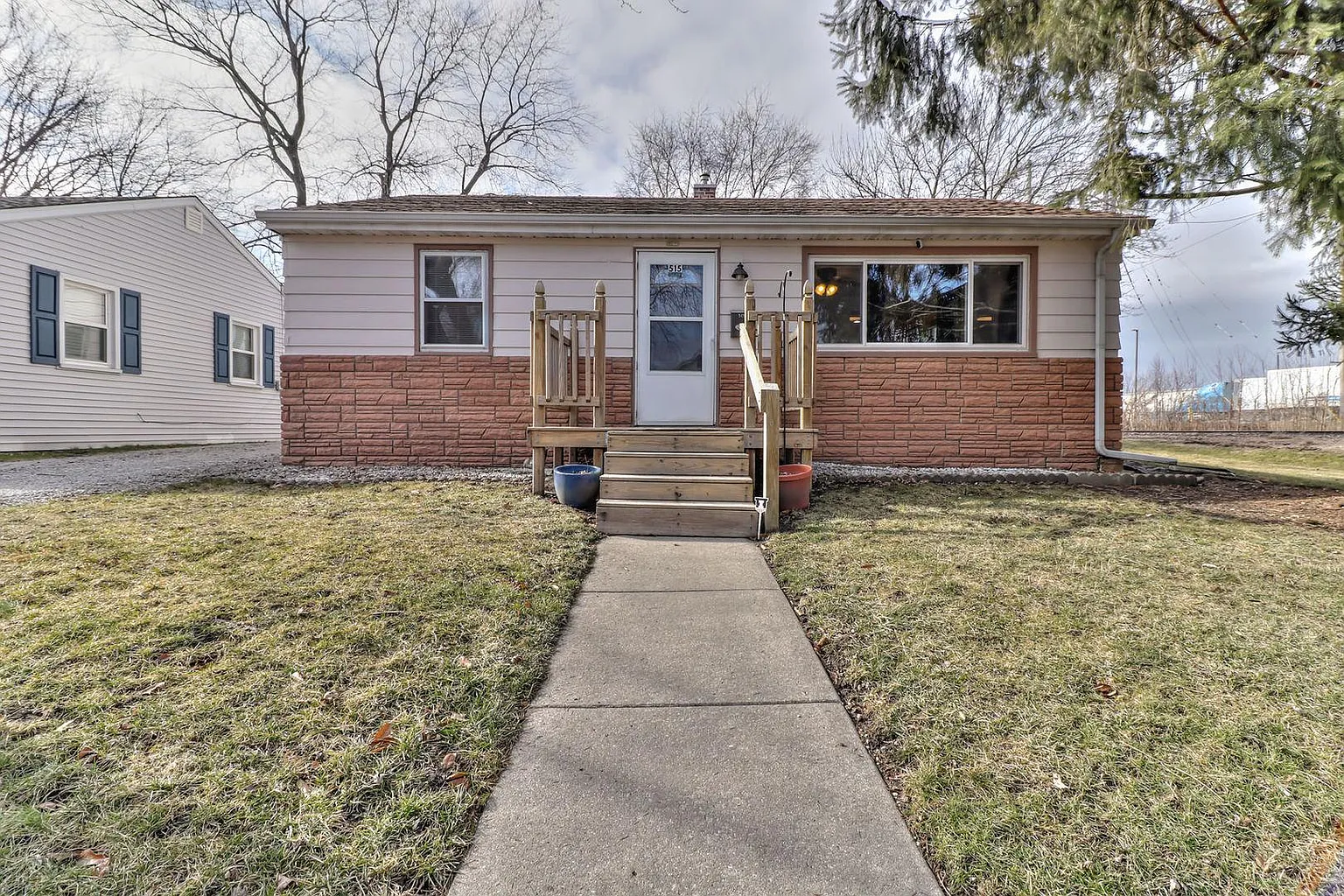 515 N Fair St photo 1