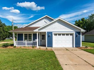 623 W Madison St, Lake City, MN 55041