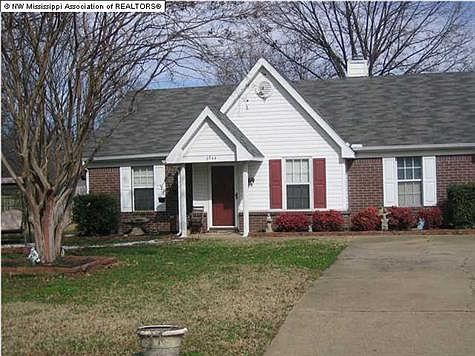1st image of 6944 Black Thorn Dr