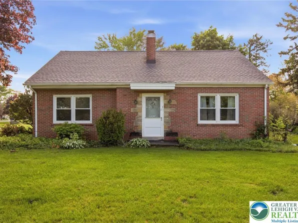 3232 Edinburgh Rd, Allentown, PA 18104