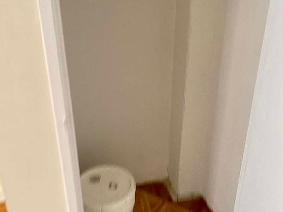 5th image of 9850 63rd Dr APT 3C