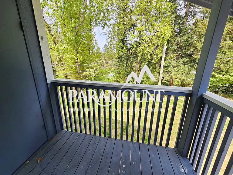 575 6th Ave #3 — Photo 9