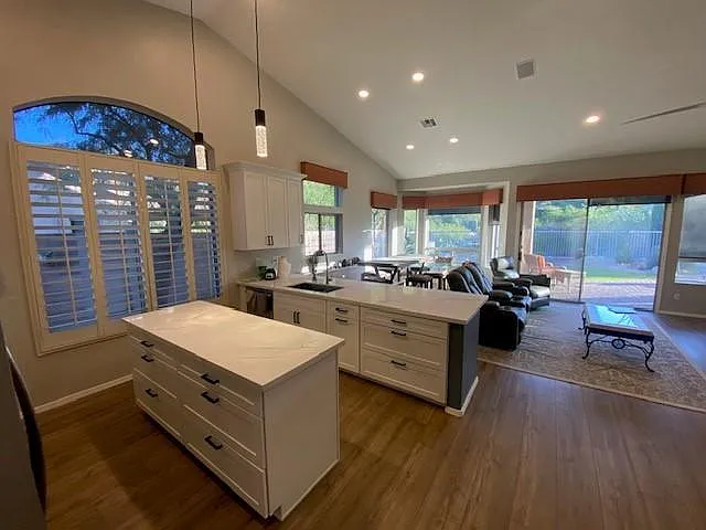3347 N Boulder Cyn — Photo 7