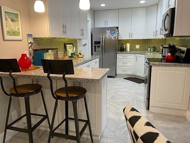 1st image of 1930 NE 2nd Avenue #210L