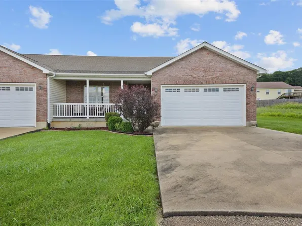 10023 S Marler Dr, Potosi, MO 63664