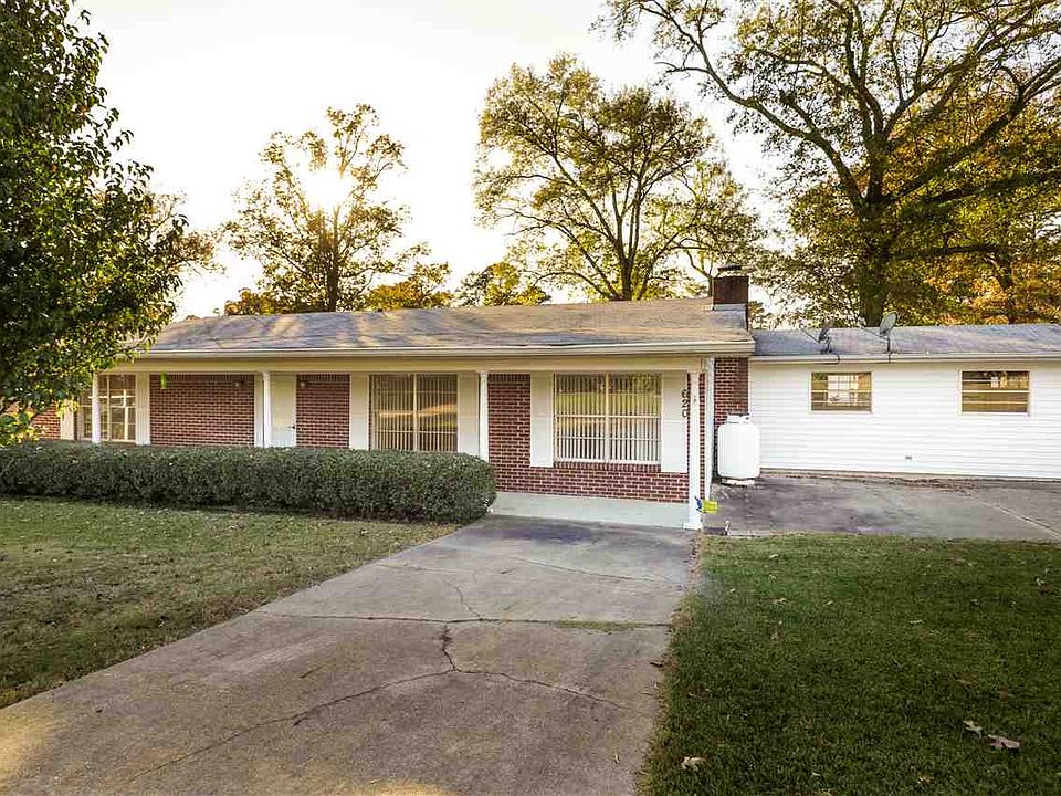 1st image of 620 Crestwood Dr