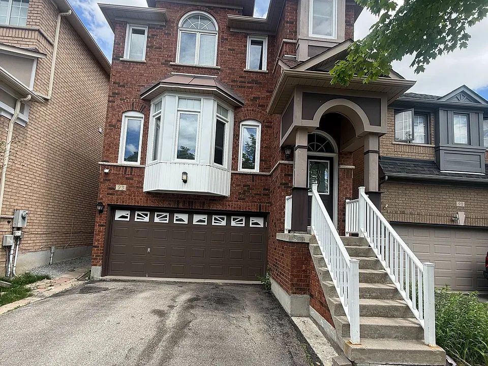 93 Brunswick Ave