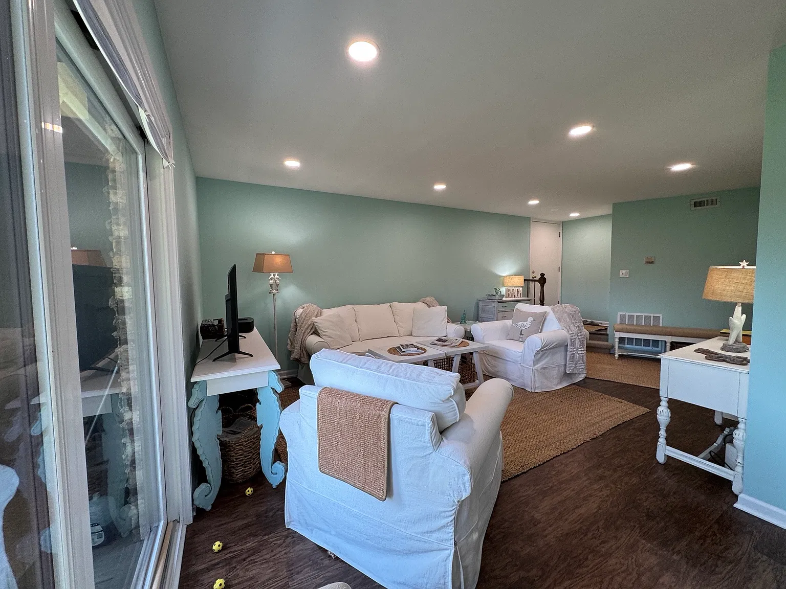 2 bed, $2,200 — Photo 4